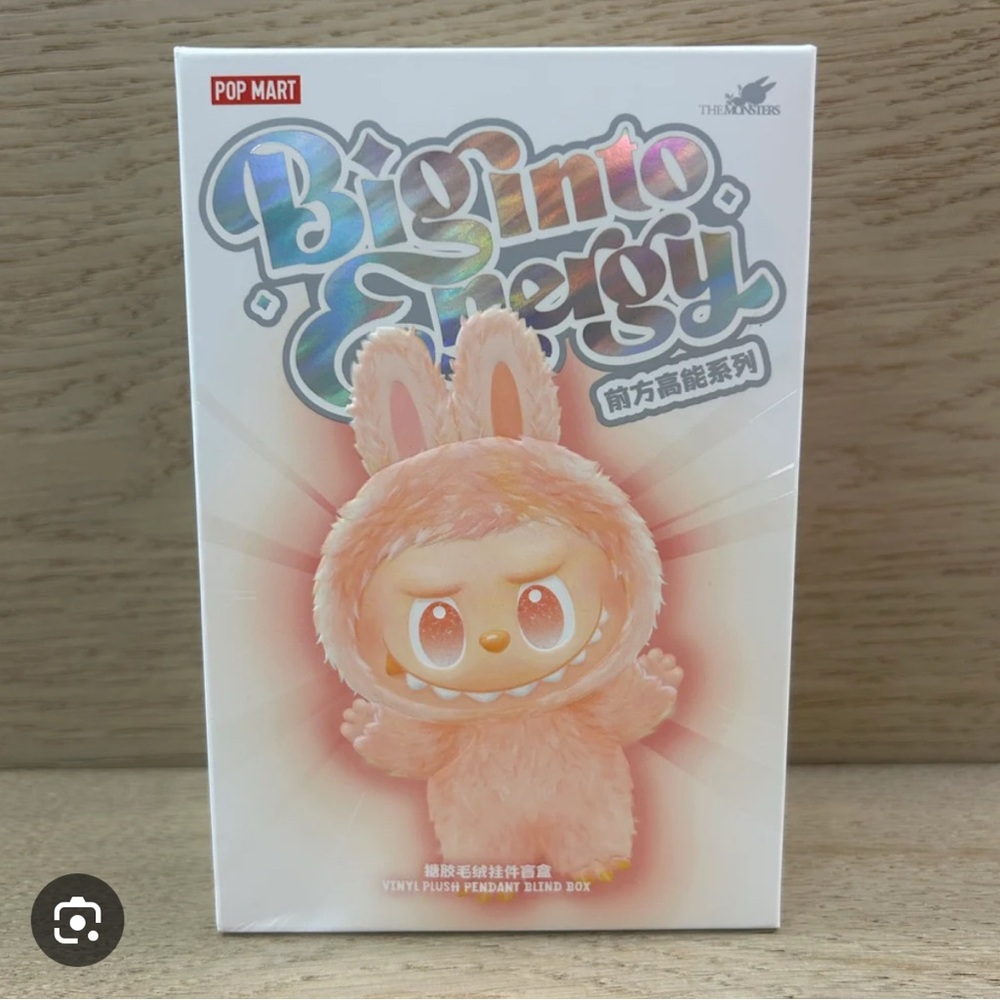 Luck Labubu - Picture 3 of 3